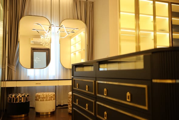 room interior and bathroom of Perfect Masterpiece Ratchaphruek
