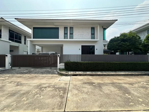 Perfect Place Rama 9 – KrungthepKreetha