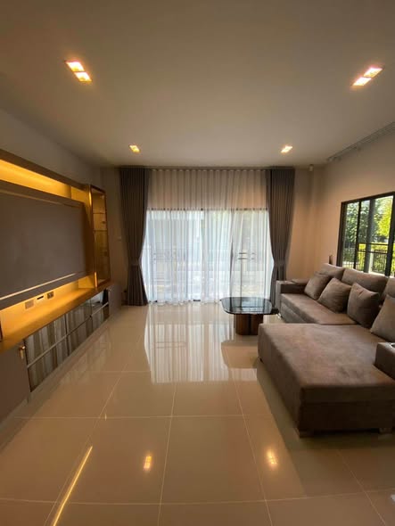 bedroom and living room of Perfect Place Sukhumvit 77-Suvarnabhumi