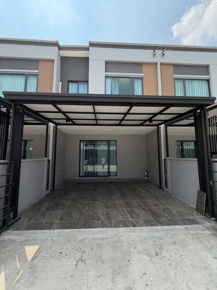 Pleno Sukhumvit-Bangna 2