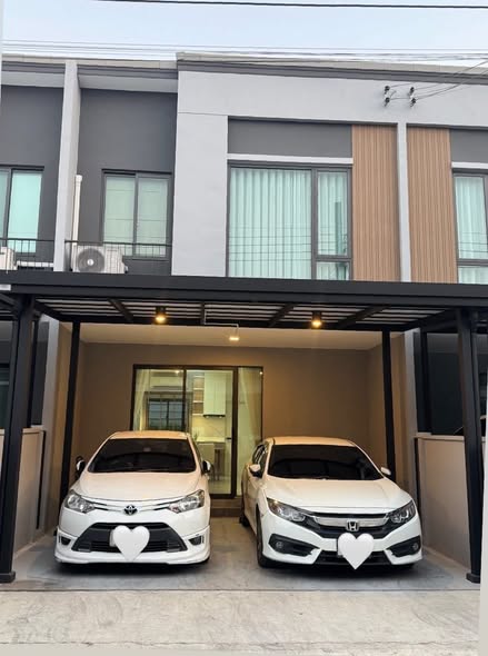 Pleno Sukhumvit-Bangna 2