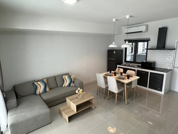 living room of Pleno Sukhumvit-Bangna 2