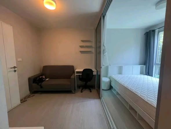 bedroom of PLUM CONDO ราม 60 อินเตอร์เชนจ์