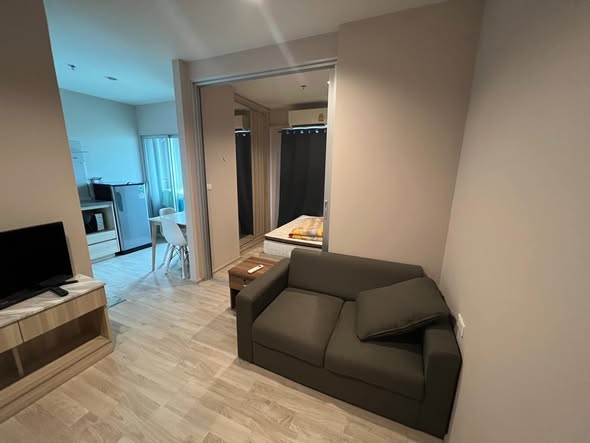 living room of Plum Condo Ramkhamheng Station