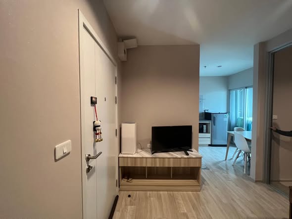 room interior of Plum Condo Ramkhamheng Station