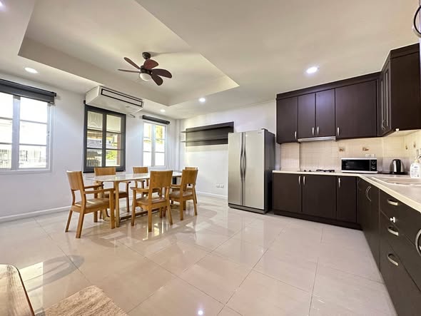 kitchen of Plus City Park