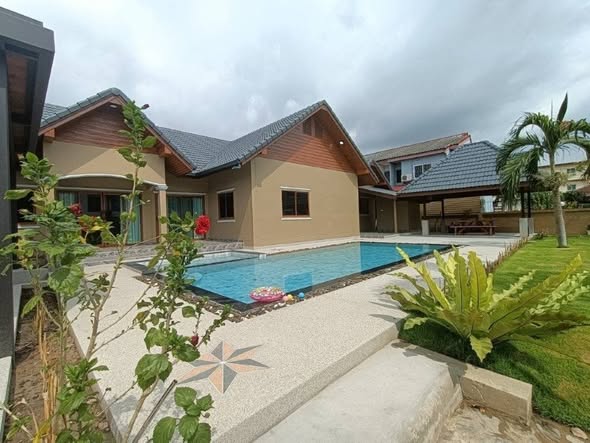 pool of Pool Villa