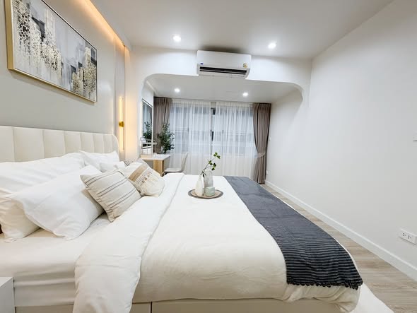 bedroom of Pracha Niwet Condominium