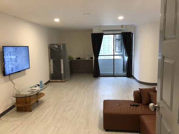 living room and room interior of Pratunam Prestige Condominium