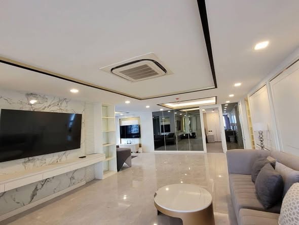 living room of President Park