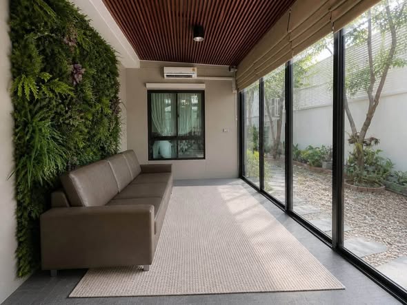 room interior of Prinn Sathorn-Ratchapruek