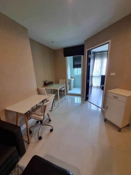 bedroom of Punna Residence 5