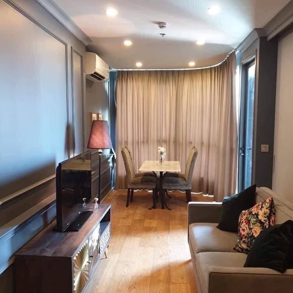 bedroom and living room and room interior of Q Chid Lom – Phetchaburi
