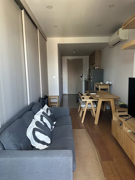 living room and room interior of Q Chid Lom – Phetchaburi