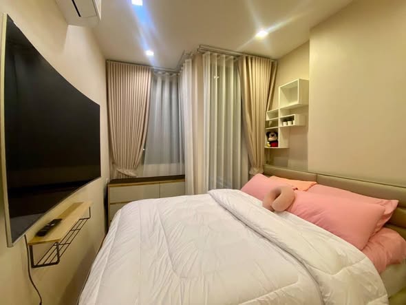 bedroom of Q House Sukhumvit 79