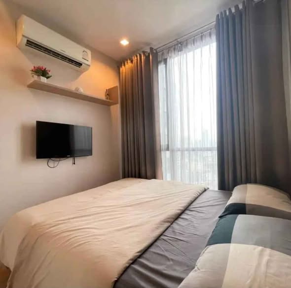bedroom of Q House Sukhumvit 79