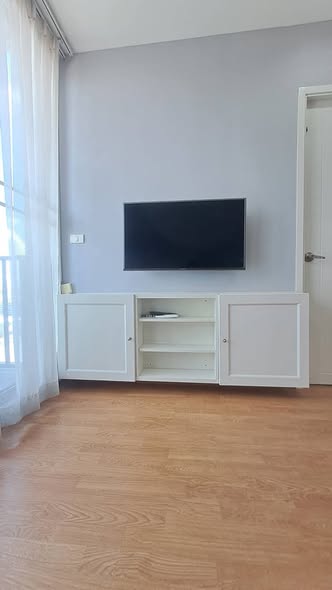 living room and room interior of Q House Sukhumvit 79