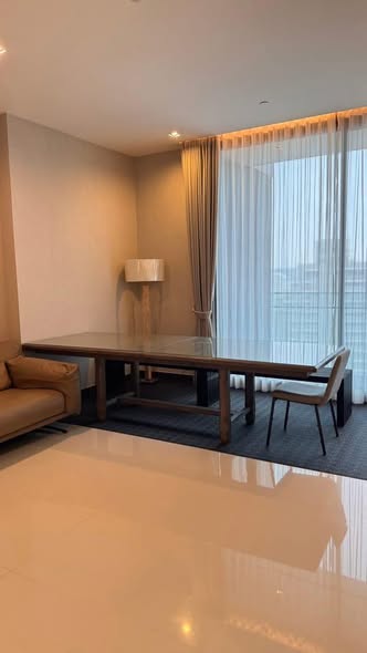 bedroom and room interior of Q1 Sukhumvit Condo by Q House