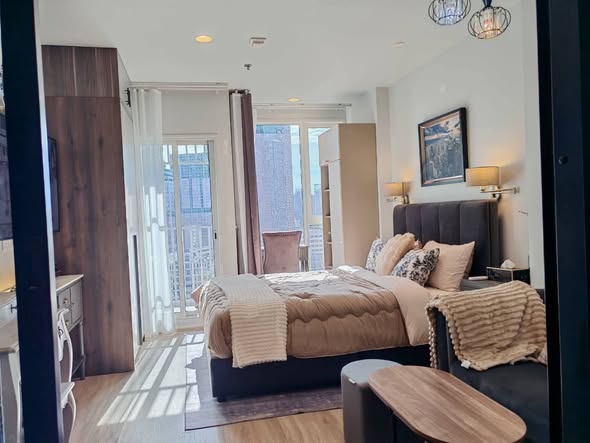 bedroom and living room and room interior of Quarter 31