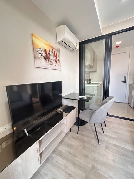 bedroom and living room and room interior of Quintara Arte Sukhumvit 52