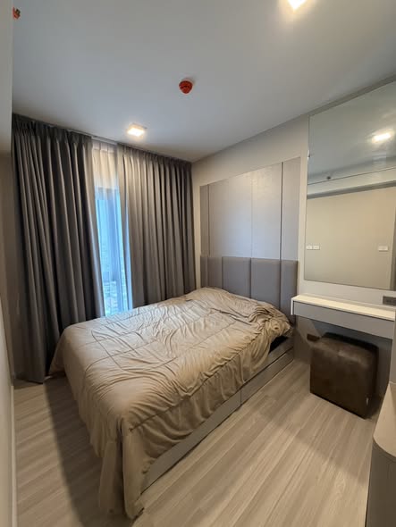 bedroom of QUINTARA MHy’DEN PHO NIMIT (ควินทารา มาย’เดน โพธิ์นิมิตร)