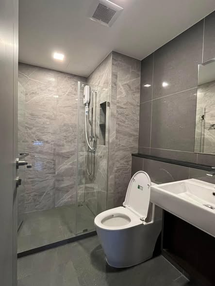 bathroom of Quintara Phume Sukhumvit 39