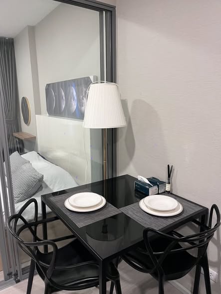bedroom and room interior of Quintara Phume Sukhumvit 39