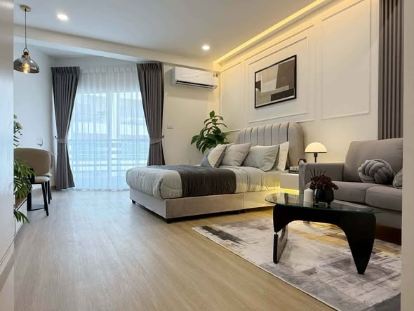 bedroom and living room of Rama 6 Mansion B