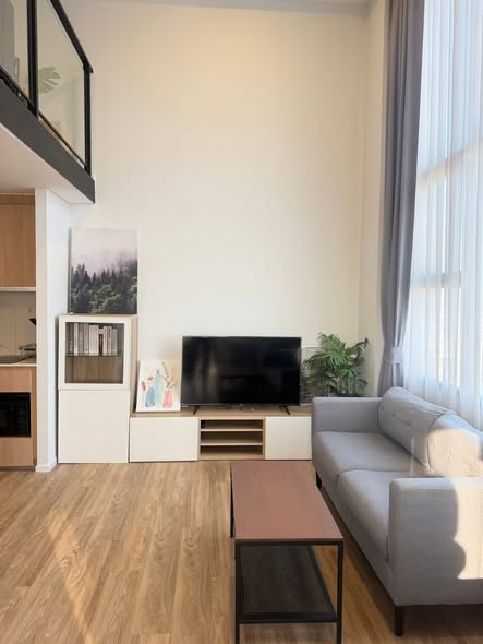 living room and room interior of Ramada by Wyndham Bangkok Sukhumvit 87