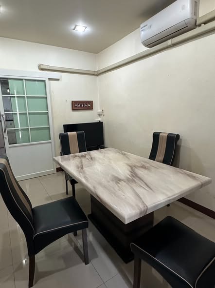 room interior of Ratchada City 18 Condo