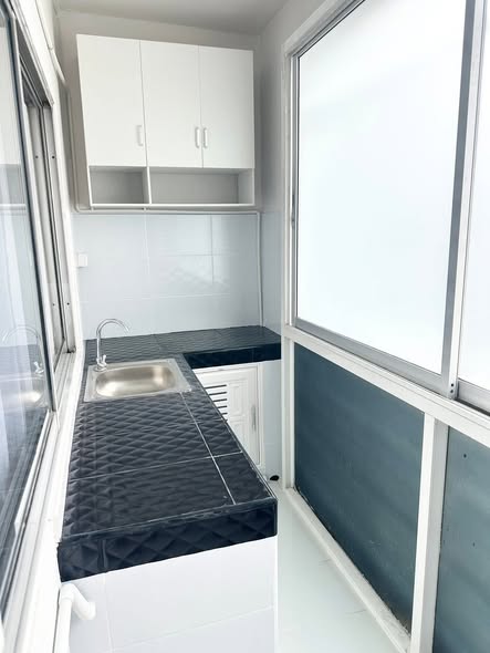 room interior and bathroom of Ratchada Prestige Ladprao 48