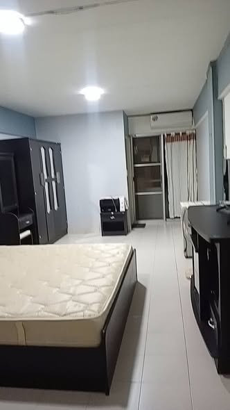 bedroom of Ratchada Resort Condo