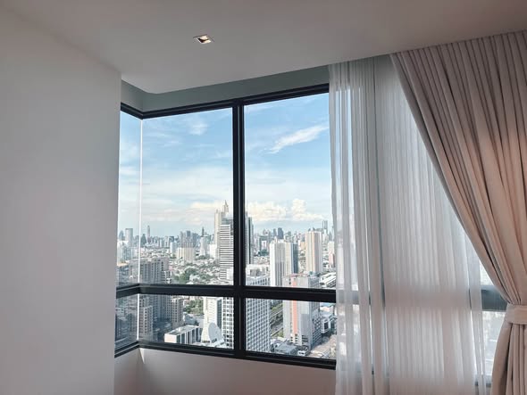 Reference Sathorn-Wongwianyai (เรฟเฟอเรนซ์ สาทร-วงเวียนใหญ่)