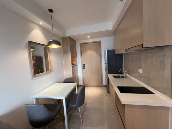 kitchen of Regal Sathon-Naradhiwas