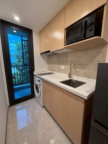 kitchen of Regal Srinakarin 40