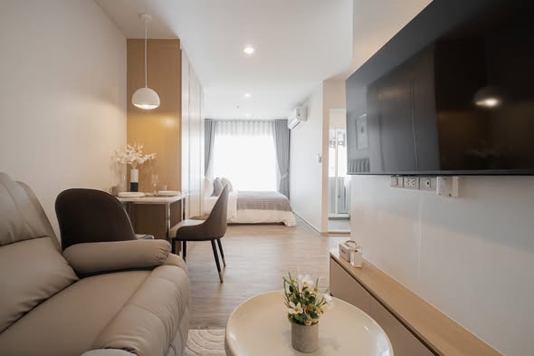 bedroom and living room of Regent Home Bangna (รีเจ้นท์โฮม บางนา)
