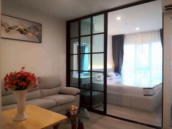 bedroom and room interior of Regent Home Bangna (รีเจ้นท์โฮม บางนา)