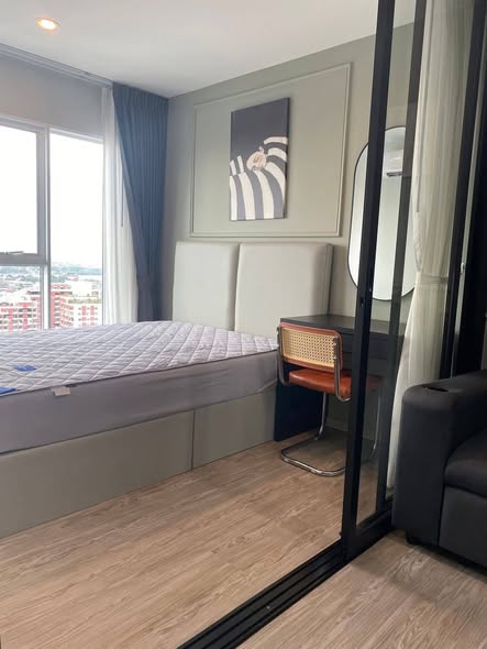 bedroom and room interior of Regent Home Bangna (รีเจ้นท์โฮม บางนา)