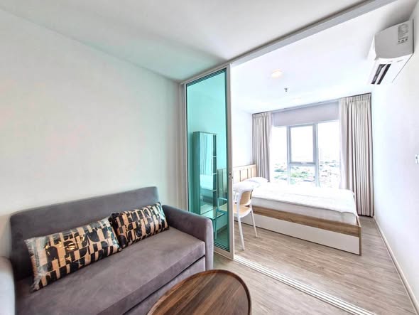 living room and bedroom and room interior of Regent Home Bangna (รีเจ้นท์โฮม บางนา)