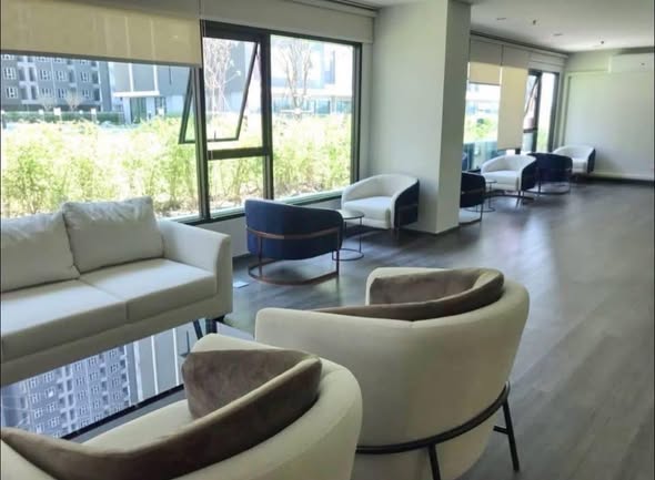 living room and room interior of Regent Home Bangna (รีเจ้นท์โฮม บางนา)