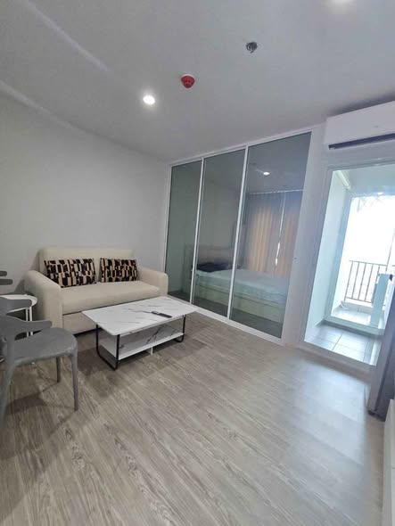 room interior of Regent Home Bangna (รีเจ้นท์โฮม บางนา)