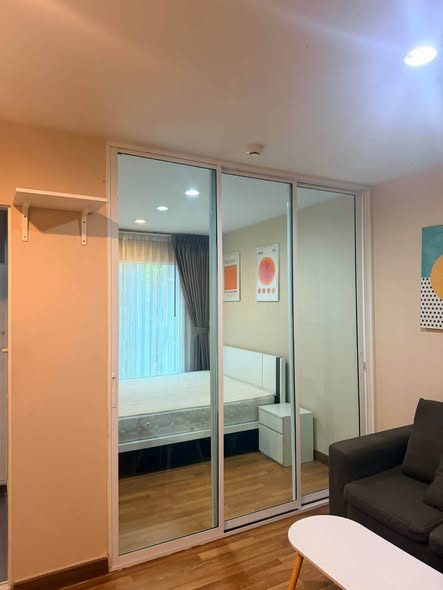 bedroom and room interior of Regent Home Bangson 27