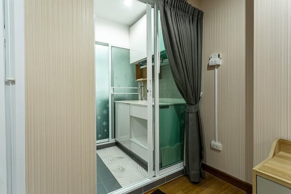 bedroom and room interior of Regent Home Bangson 27