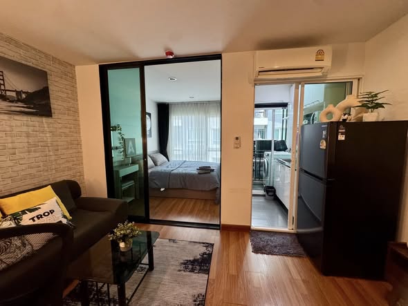 room interior of Regent Home Sukhumvit 81