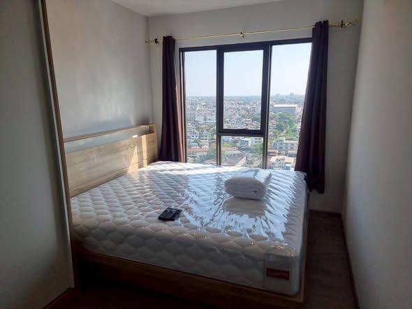 bedroom of Regent Home Wutthakat