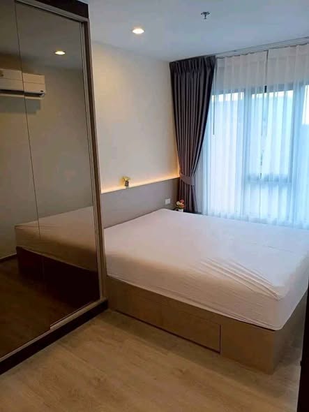 bedroom of Regent Home Wutthakat