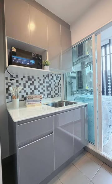 kitchen of Regent Home Wutthakat