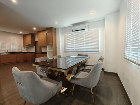 RESIDENCE SUKHUMVIT 65