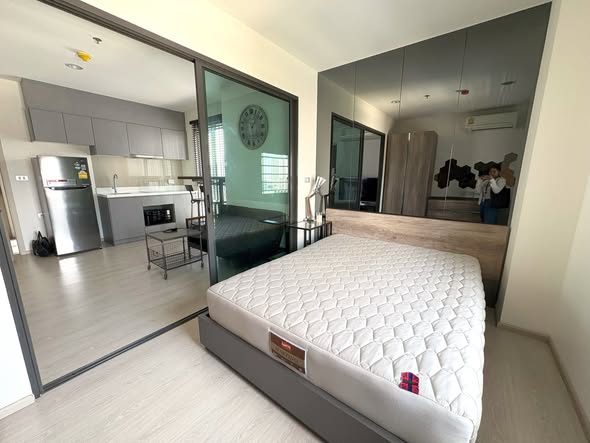 bedroom of Rhythm Asoke 2