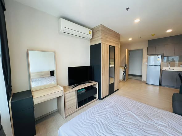 bedroom of Rhythm Asoke 2